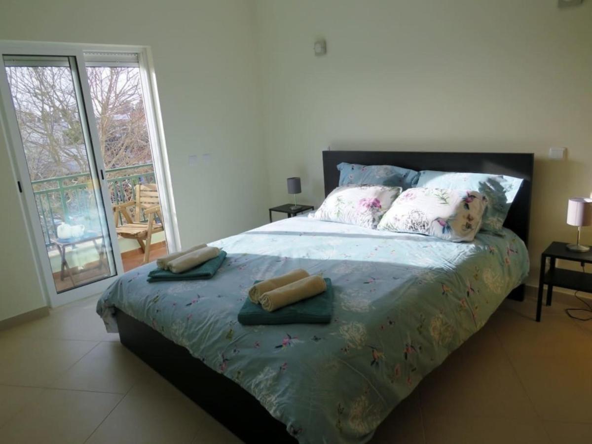 2 Bed Apartment With Com Pool Tavira Ngoại thất bức ảnh