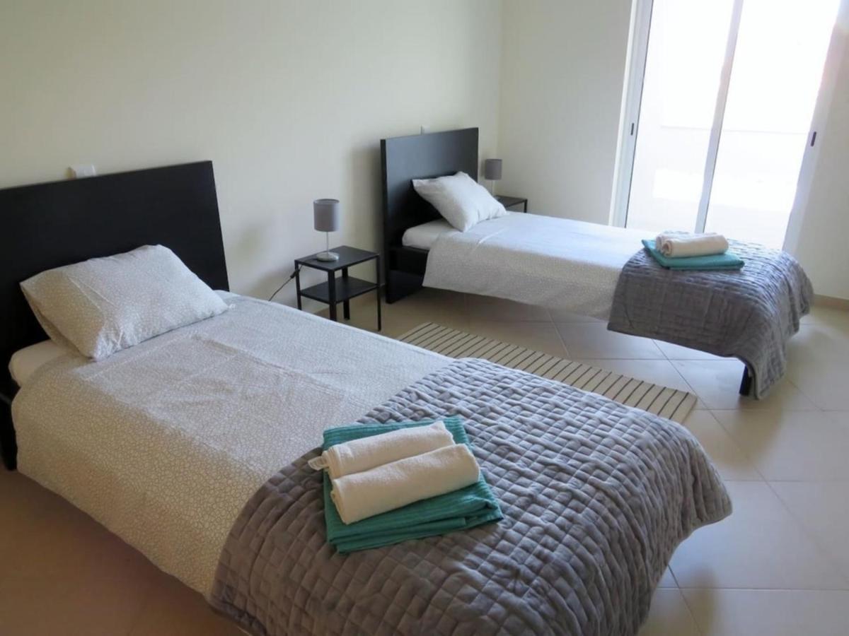 2 Bed Apartment With Com Pool Tavira Ngoại thất bức ảnh